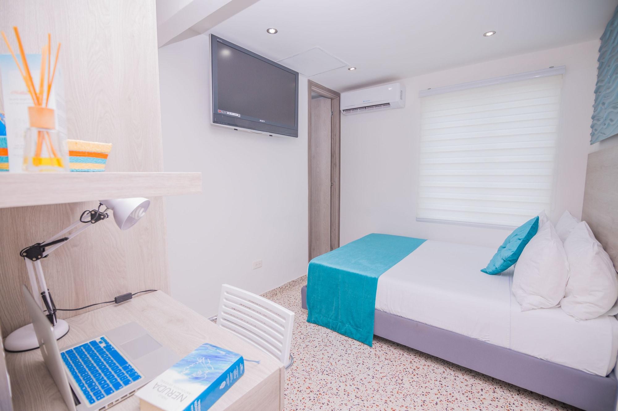 Velik Ocean Hotel Aeropuerto Cartagena Exteriér fotografie