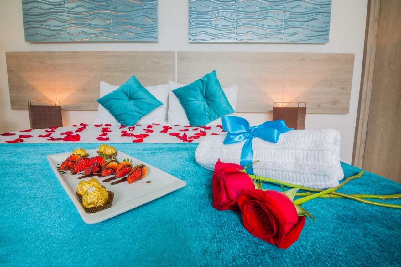 Velik Ocean Hotel Aeropuerto Cartagena Exteriér fotografie